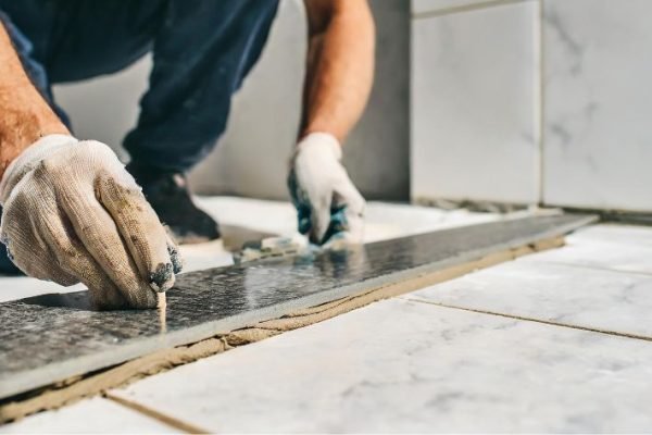 Solados y alicatados, Multiservicios en Almería