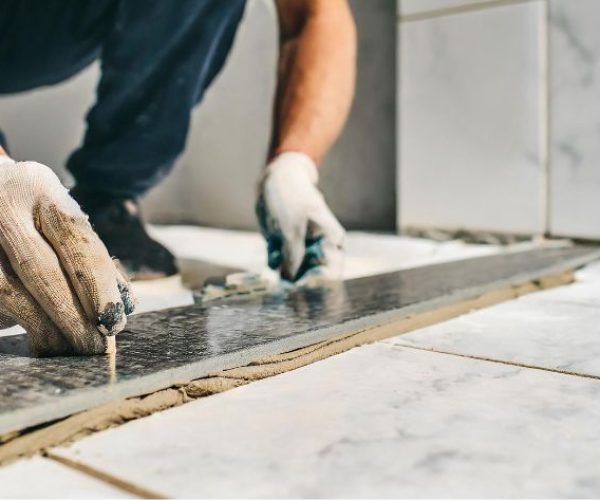 Solados y alicatados, Multiservicios en Almería